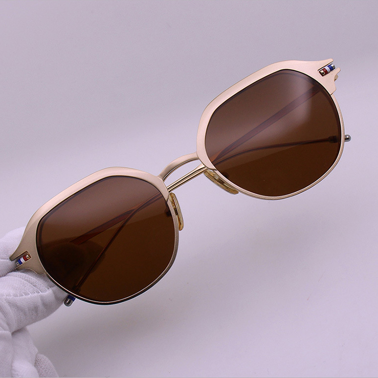 UV400 Clip-on Glasses Sun Frame  metal flip on sunglasses